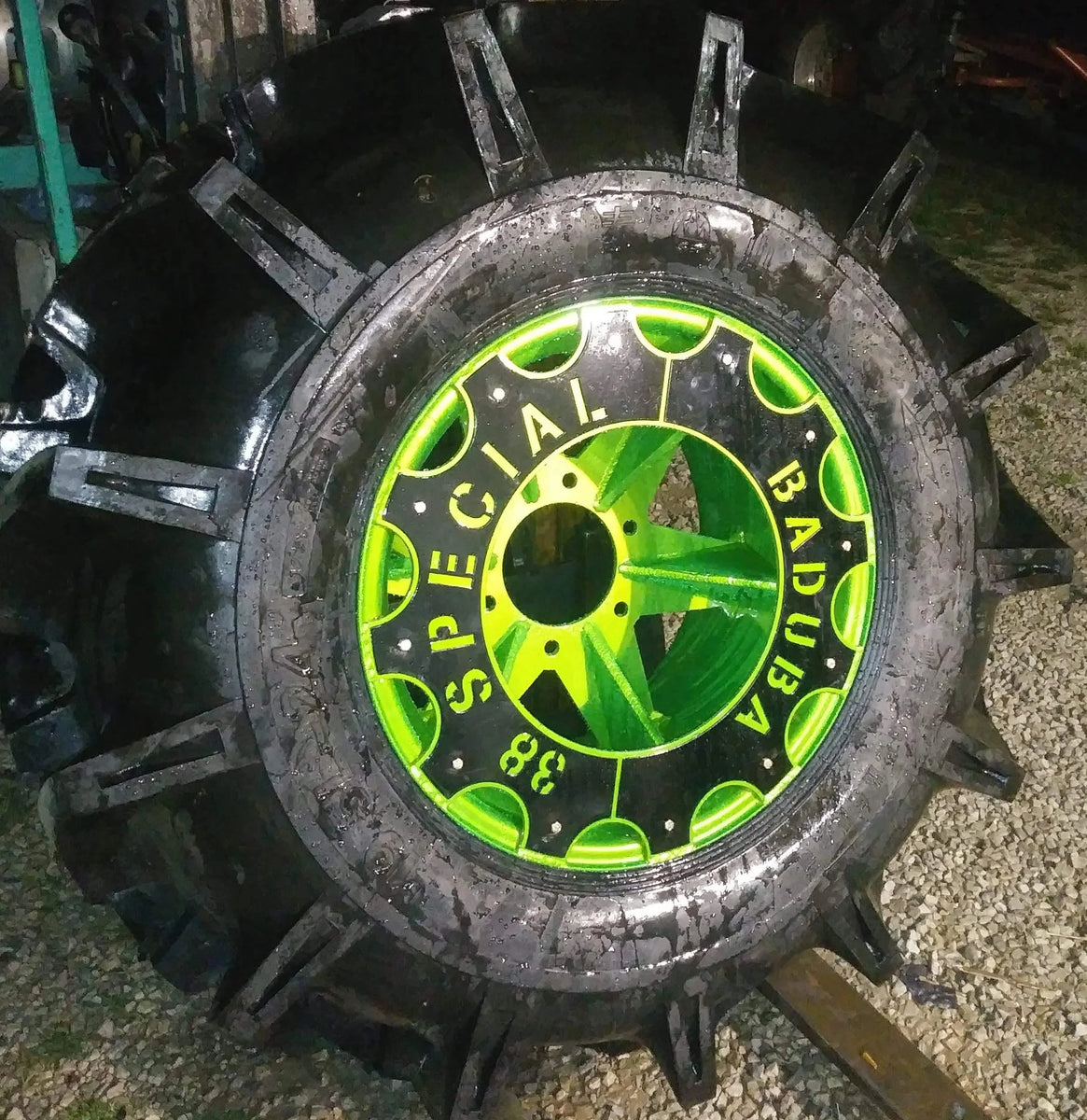 26x25 Custom Steel Mega Truck Off-Road Wheels | D&D Paddy Tires – D&D ...